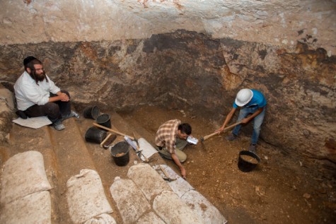 Ancient Cave Mikveh found in Jerusalem