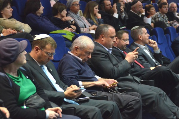 Anglo Vote Candidates Sitting