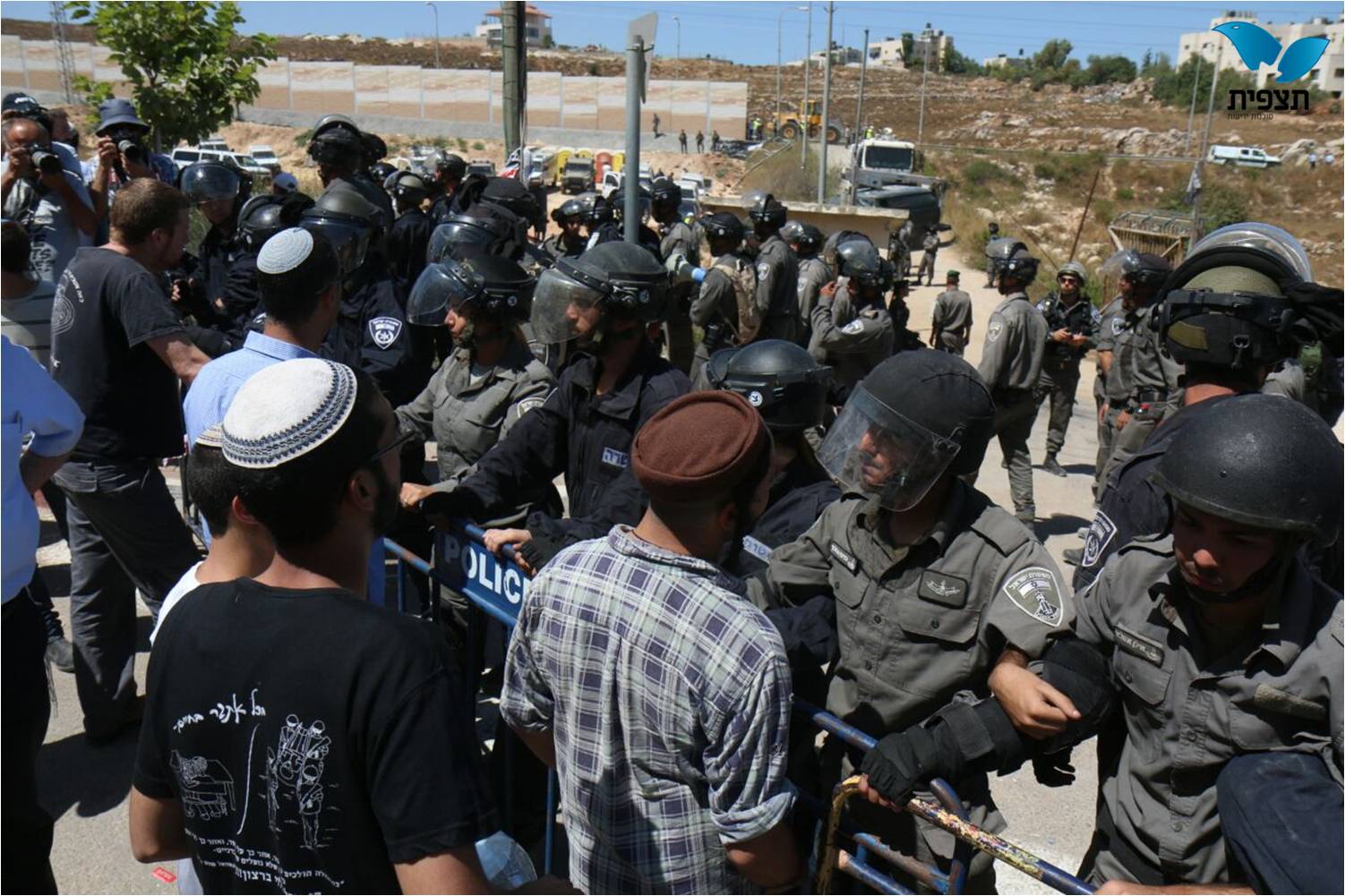 Beit El Standoff 1