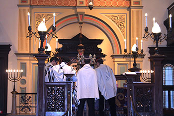 Bar mitzvah day in Ohel Leah Synagogue