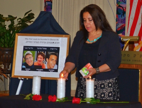 Sharona Durry, the head of Philly Israel and organizer of the memorial service for the slain Israeli teenagers held at Mikveh Israel in Philadelphia on July 1, 2014.