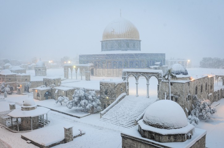 Snow on Temple Mount