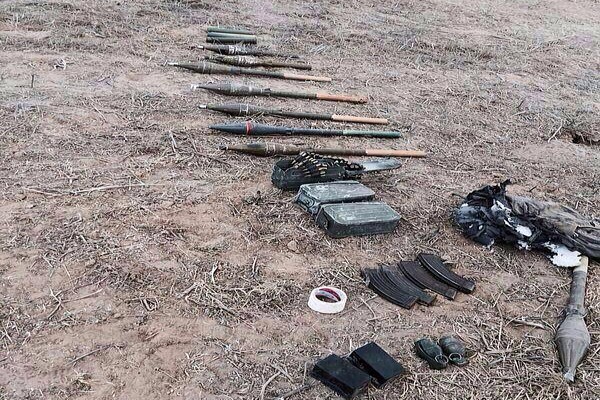 More weapons captured from the Sufa tunnel attack. Photo via: Eli_Scooper / Rotter.net