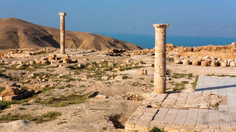 Two re-erected columns, Doric (right) and Ionic, in Machaerus. / Photo credit: Courtesy of the Hungarian Archaeological Mission to Machaerus.