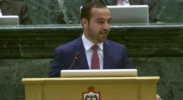 Imad al-Adwan speaking in the Jordanian parliament