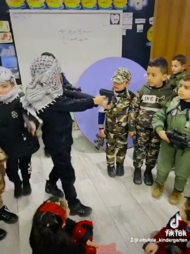 Palestinian children video showing resistance fighters capturing and killing Israeli soldiers.