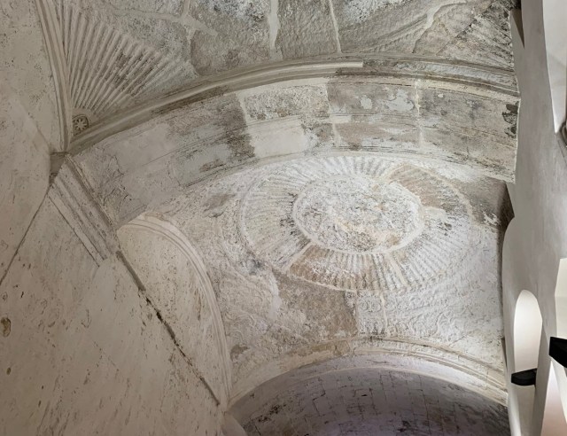 Decorated passageway of the Huldah Gates
