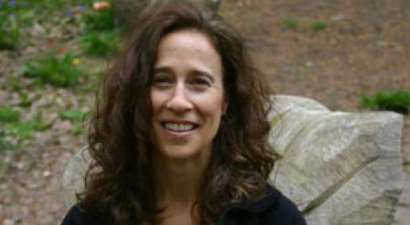 Kristine Luken