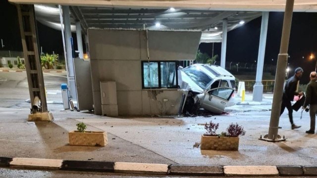 Ramming attack at Te’enim checkpoint, December 6, 2021