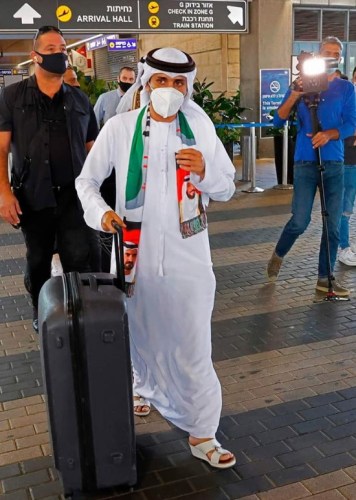 Emirati singer Walid al-Jasem arrived at the Ben Gurion Airport