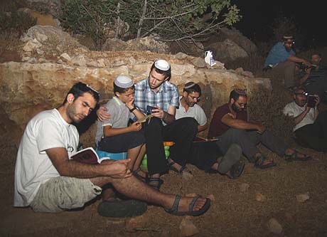 Ehud Amiton / Tazpit Ehud Amiton / Tazpit