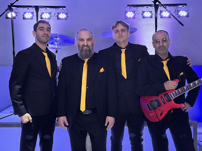 jewishpress.com - Mendi Glik - Weddings and More: The Latest Jewish Music Trends