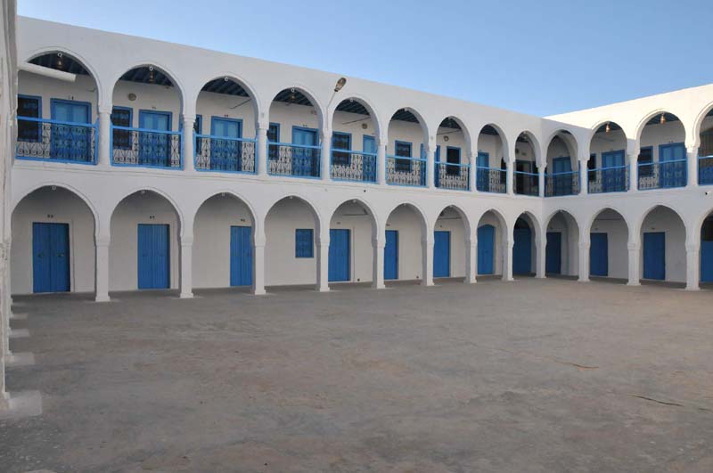 Court yard of El Ghriba synagogue in Djerba / Photo credit: Citizen59 via Flickr