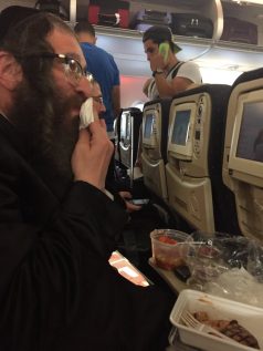 Hasidic twitter